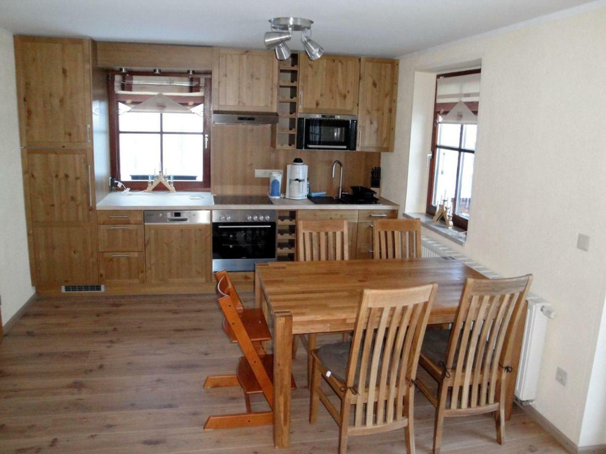 Ferienhaus-Bergtraum-Ferienwohnung-Fanni 오베르비젠탈 외부 사진